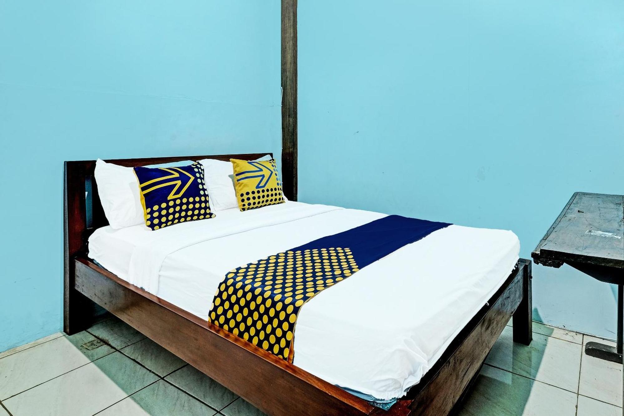 Spot On 91916 Joglo Doyong Homestay Syariah Джокьякарта Экстерьер фото